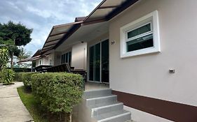 Diamond Pool Villa@Samui